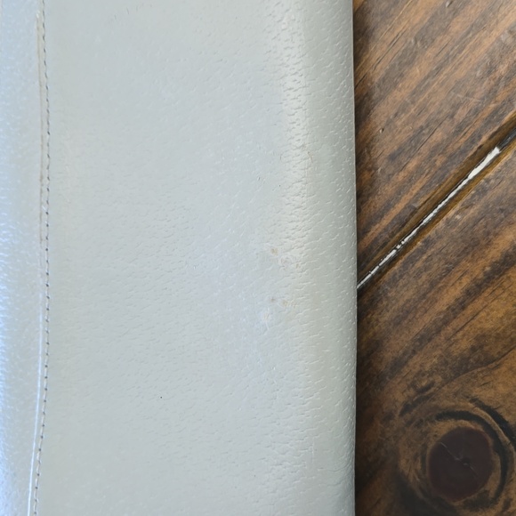 Kate Spade Wallet - Picture 8 of 8